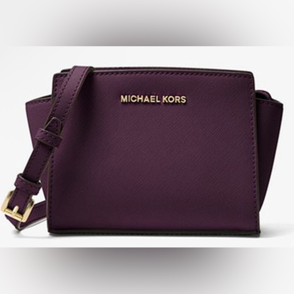 Michael Kors Selma Medium Saffiano Leather Messenger in Purple (Damson)